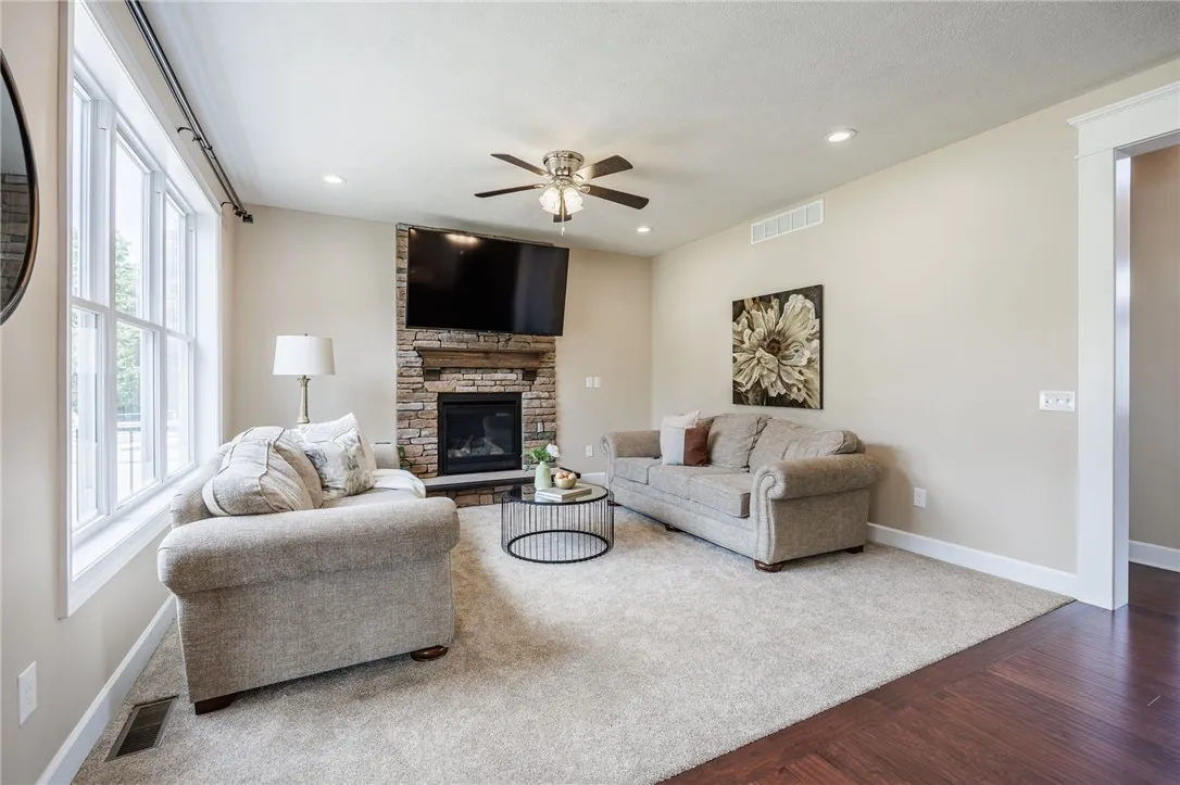 48 Nature View, Pittsford, New York 14534, Pittsford, New York 14534, 5 Bedrooms Bedrooms, 10 Rooms Rooms,3 BathroomsBathrooms,Residential,For Sale,48 Nature View, Pittsford, New York 14534,R1621225