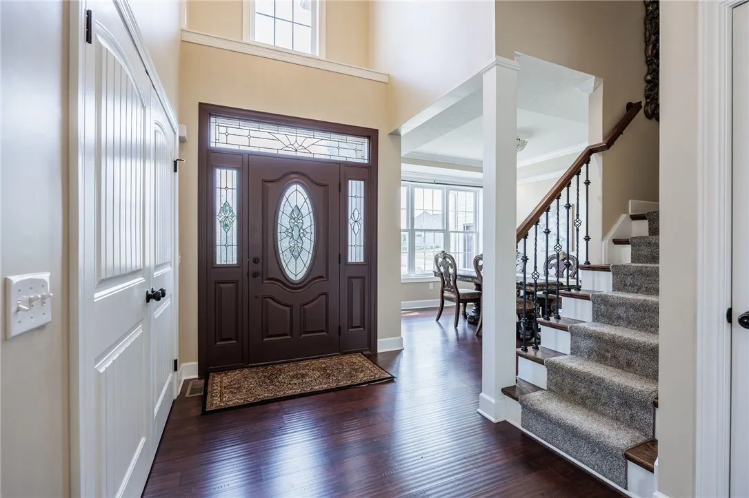 48 Nature View, Pittsford, New York 14534, Pittsford, New York 14534, 5 Bedrooms Bedrooms, 10 Rooms Rooms,3 BathroomsBathrooms,Residential,For Sale,48 Nature View, Pittsford, New York 14534,R1621225