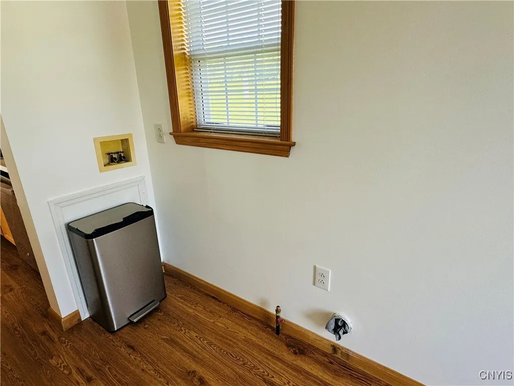 1st floor laundry hookups.