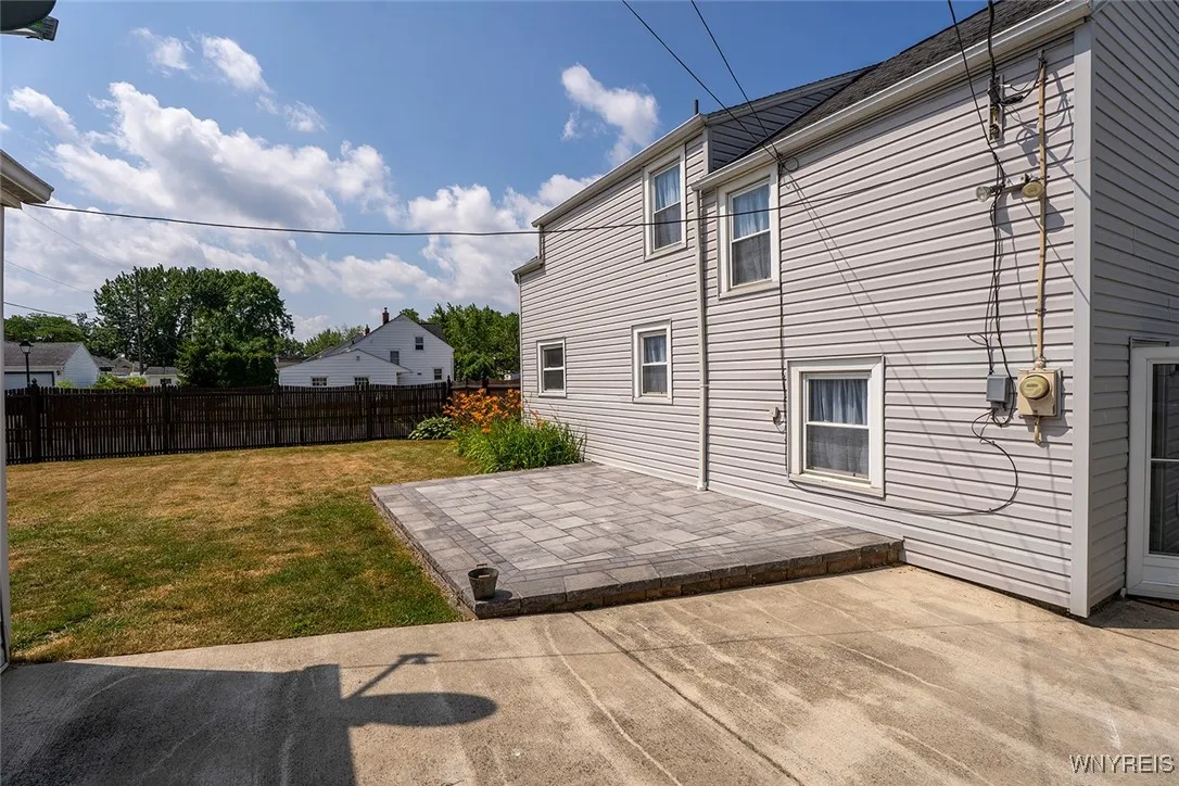 165 Kelvin Drive, Tonawanda, New York 14223, Tonawanda, New York 14223, 3 Bedrooms Bedrooms, 8 Rooms Rooms,1 BathroomBathrooms,Residential,For Sale,165 Kelvin Drive, Tonawanda, New York 14223,B1622266