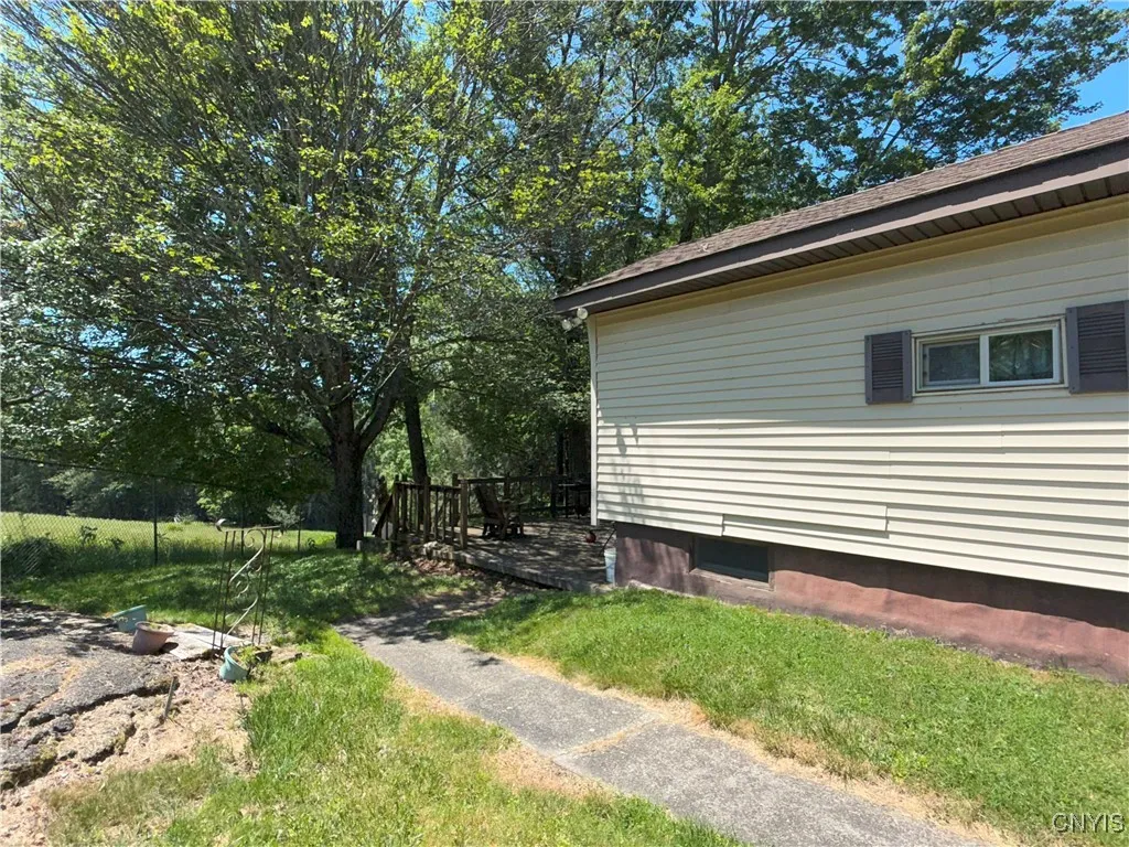 209 Lackawack Hill Road, Wawarsing, New York 12458, Wawarsing, New York 12458, 2 Bedrooms Bedrooms, 5 Rooms Rooms,1 BathroomBathrooms,Residential,For Sale,209 Lackawack Hill Road, Wawarsing, New York 12458,S1622197