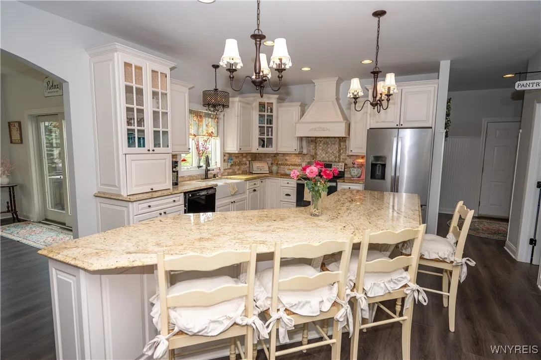 13573 Schang Road, Wales, New York 14052, Wales, New York 14052, 4 Bedrooms Bedrooms, 9 Rooms Rooms,3 BathroomsBathrooms,Residential,For Sale,13573 Schang Road, Wales, New York 14052,B1621647