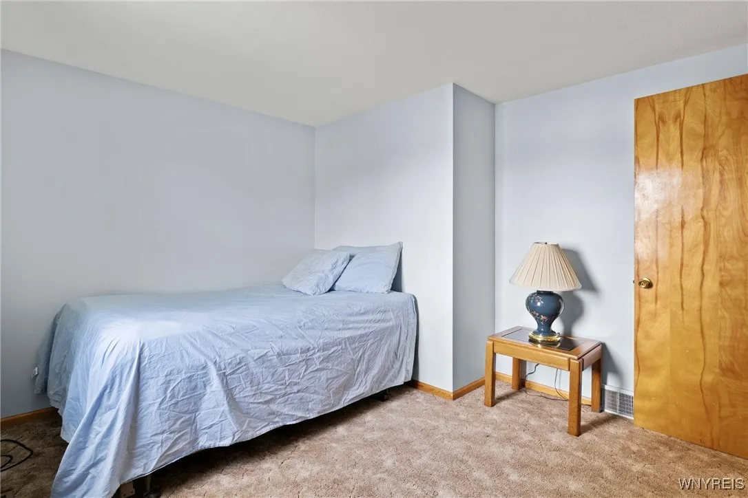982 Pioneer Drive, North Tonawanda, New York 14120, North Tonawanda, New York 14120, 4 Bedrooms Bedrooms, 7 Rooms Rooms,1 BathroomBathrooms,Residential,For Sale,982 Pioneer Drive, North Tonawanda, New York 14120,B1621180