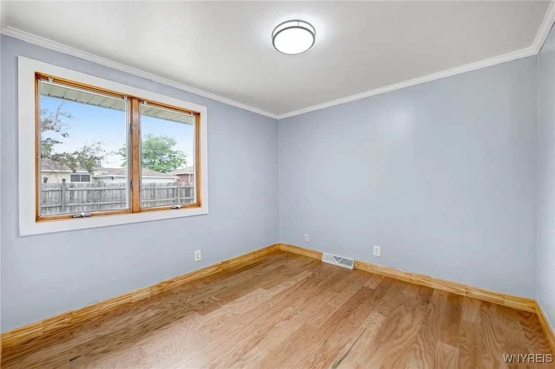 41 Dennis Lane, Cheektowaga, New York 14227, Cheektowaga, New York 14227, 3 Bedrooms Bedrooms, 6 Rooms Rooms,1 BathroomBathrooms,Residential,For Sale,41 Dennis Lane, Cheektowaga, New York 14227,B1622139