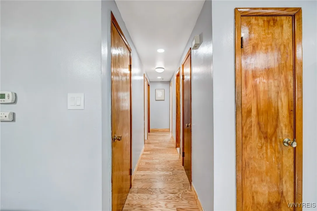 41 Dennis Lane, Cheektowaga, New York 14227, Cheektowaga, New York 14227, 3 Bedrooms Bedrooms, 6 Rooms Rooms,1 BathroomBathrooms,Residential,For Sale,41 Dennis Lane, Cheektowaga, New York 14227,B1622139
