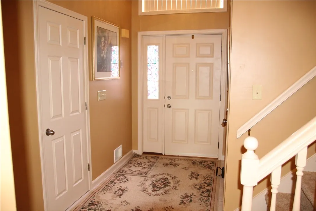 24 Spring Flower Drive, Chili, New York 14514, Chili, New York 14514, 3 Bedrooms Bedrooms, 5 Rooms Rooms,2 BathroomsBathrooms,Residential,For Sale,24 Spring Flower Drive, Chili, New York 14514,R1622259