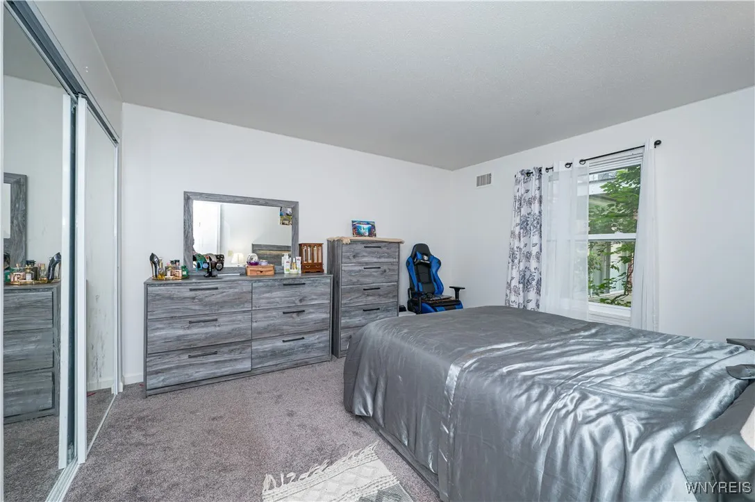 4547 Chestnut Ridge Road 109b, Amherst, New York 1, Amherst, New York 14228, 2 Bedrooms Bedrooms, 5 Rooms Rooms,2 BathroomsBathrooms,Residential,For Sale,4547 Chestnut Ridge Road 109b, Amherst, New York 1,B1622293