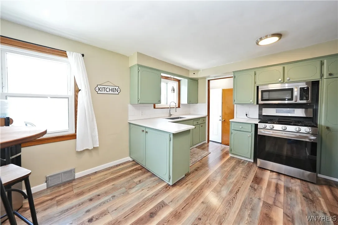 149 David Avenue, Cheektowaga, New York 14225, Cheektowaga, New York 14225, 2 Bedrooms Bedrooms, 8 Rooms Rooms,1 BathroomBathrooms,Residential,For Sale,149 David Avenue, Cheektowaga, New York 14225,B1621933
