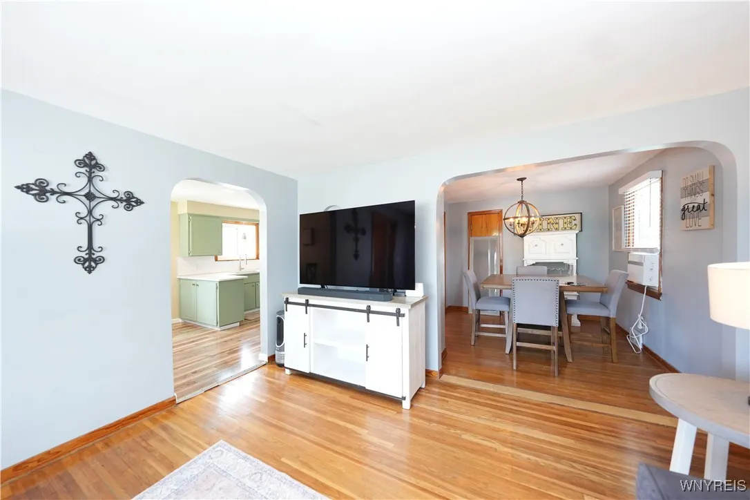 149 David Avenue, Cheektowaga, New York 14225, Cheektowaga, New York 14225, 2 Bedrooms Bedrooms, 8 Rooms Rooms,1 BathroomBathrooms,Residential,For Sale,149 David Avenue, Cheektowaga, New York 14225,B1621933