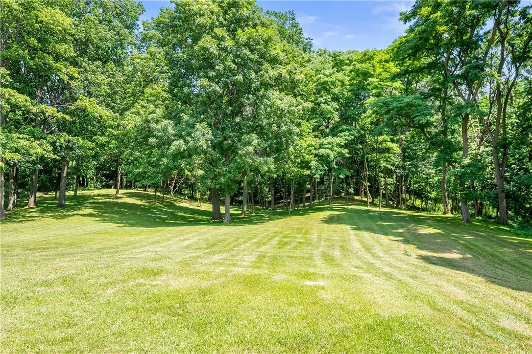 7992 County Road 41, Victor, New York 14564, Victor, New York 14564, 3 Bedrooms Bedrooms, 8 Rooms Rooms,2 BathroomsBathrooms,Residential,For Sale,7992 County Road 41, Victor, New York 14564,R1621432