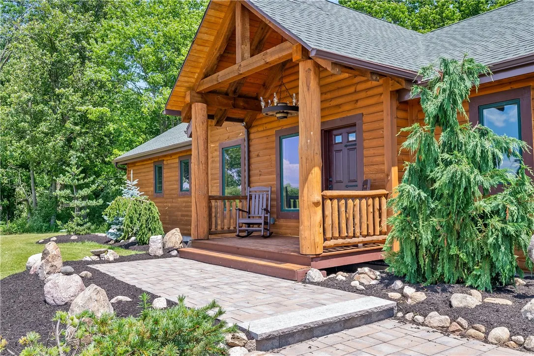 7992 County Road 41, Victor, New York 14564, Victor, New York 14564, 3 Bedrooms Bedrooms, 8 Rooms Rooms,2 BathroomsBathrooms,Residential,For Sale,7992 County Road 41, Victor, New York 14564,R1621432