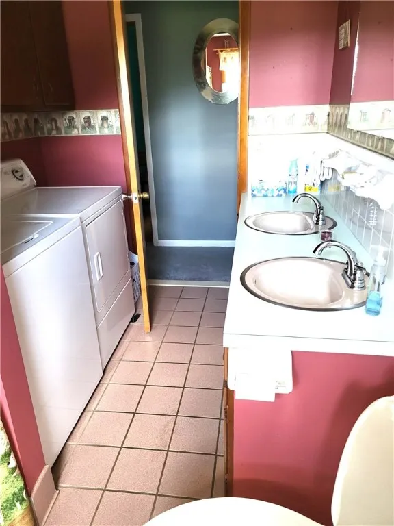 138 Dingman Hill Road, Bainbridge, New York 13733, Bainbridge, New York 13733, 3 Bedrooms Bedrooms, 7 Rooms Rooms,2 BathroomsBathrooms,Residential,For Sale,138 Dingman Hill Road, Bainbridge, New York 13733,R1621530