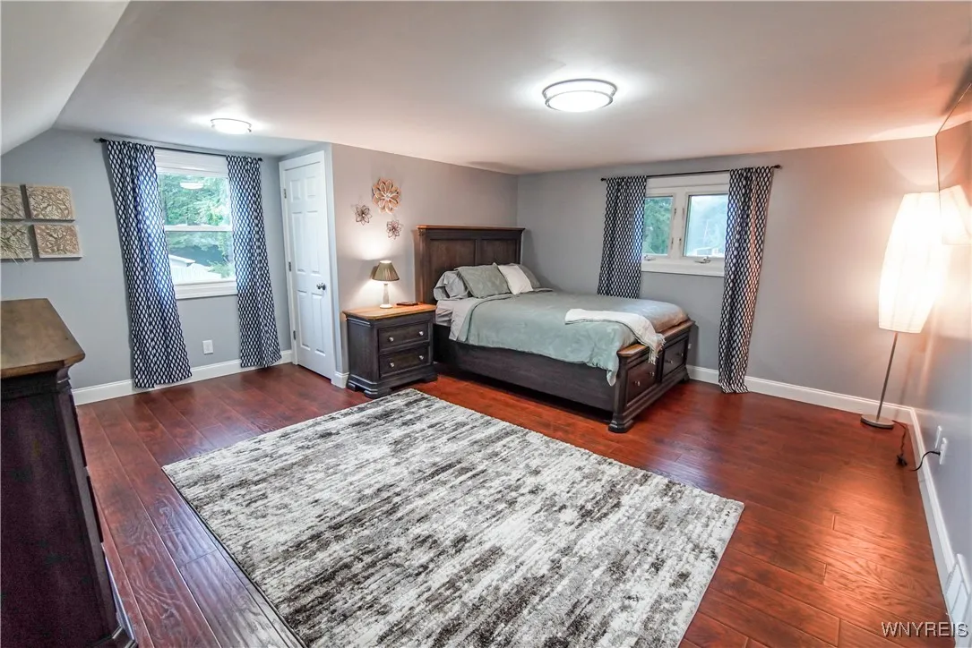 1010 Clearvue Drive, Alden, New York 14004, Alden, New York 14004, 4 Bedrooms Bedrooms, 9 Rooms Rooms,2 BathroomsBathrooms,Residential,For Sale,1010 Clearvue Drive, Alden, New York 14004,B1620914