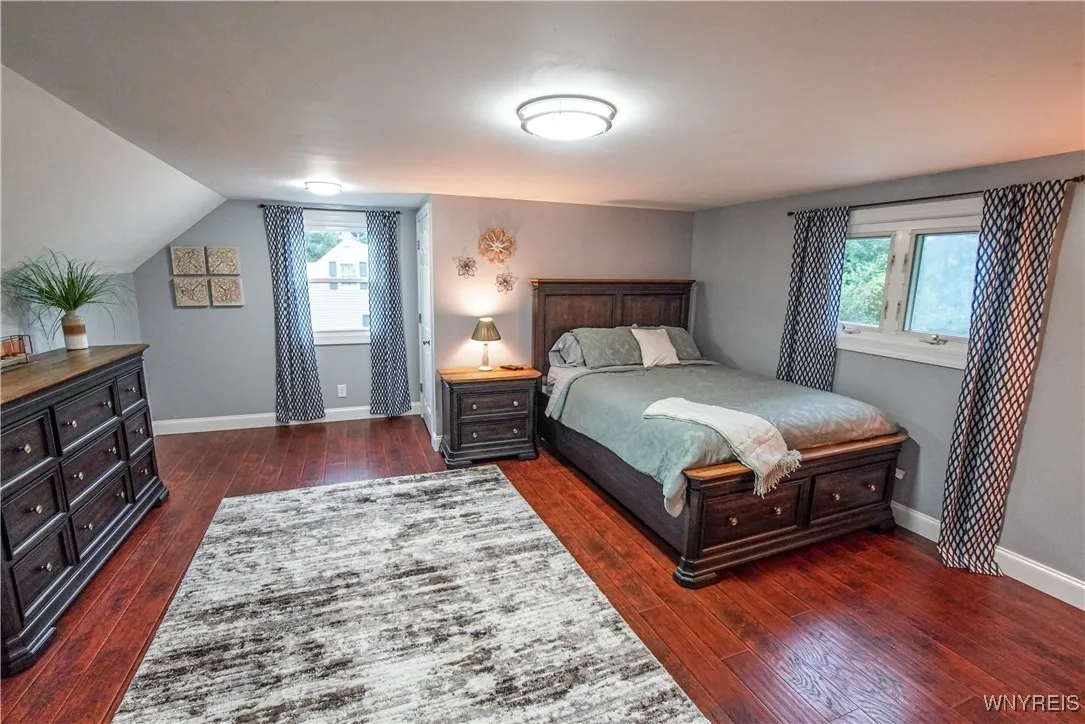 1010 Clearvue Drive, Alden, New York 14004, Alden, New York 14004, 4 Bedrooms Bedrooms, 9 Rooms Rooms,2 BathroomsBathrooms,Residential,For Sale,1010 Clearvue Drive, Alden, New York 14004,B1620914