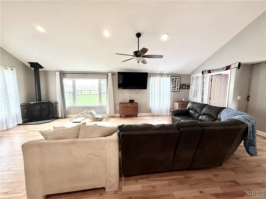 28053 Boat Launch Road, Lyme, New York 13622, Lyme, New York 13622, 4 Bedrooms Bedrooms, 7 Rooms Rooms,3 BathroomsBathrooms,Residential Lease,For Rent,28053 Boat Launch Road, Lyme, New York 13622,S1622357