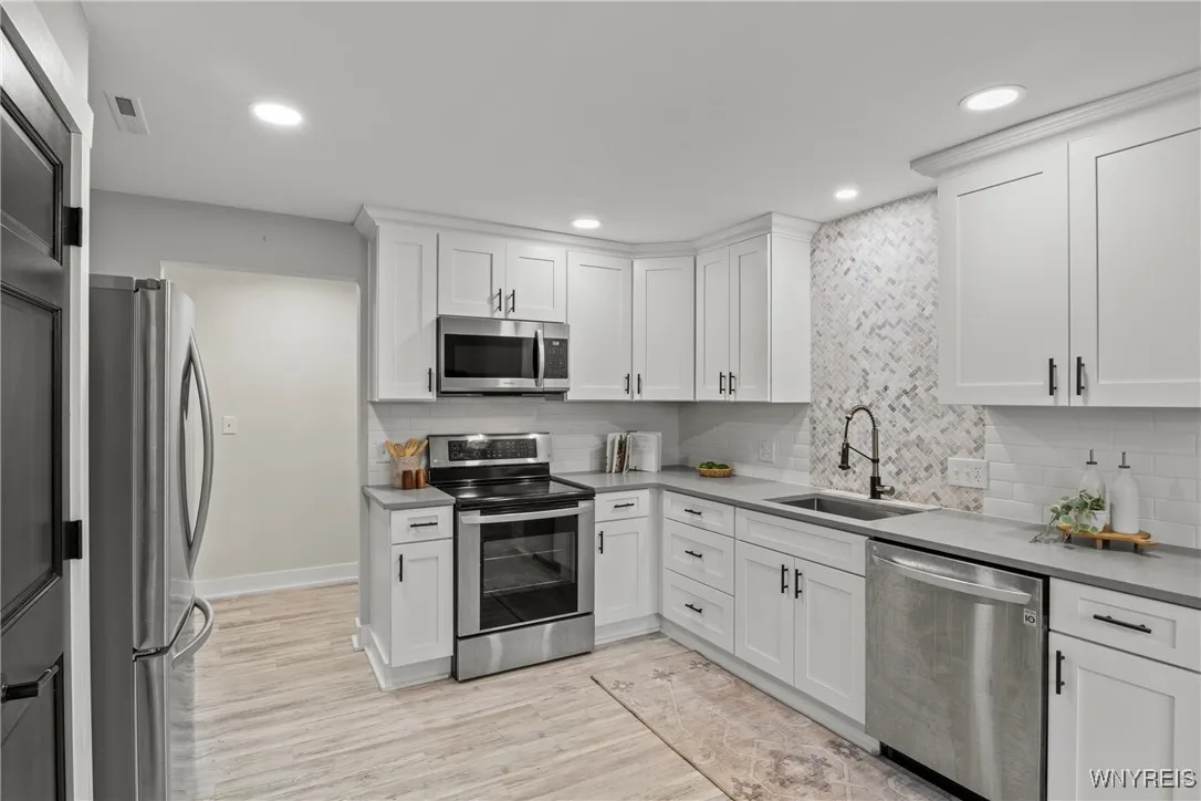 43 Beehunter Court D, Amherst, New York 14051, Amherst, New York 14051, 2 Bedrooms Bedrooms, 5 Rooms Rooms,2 BathroomsBathrooms,Residential,For Sale,43 Beehunter Court D, Amherst, New York 14051,B1622280