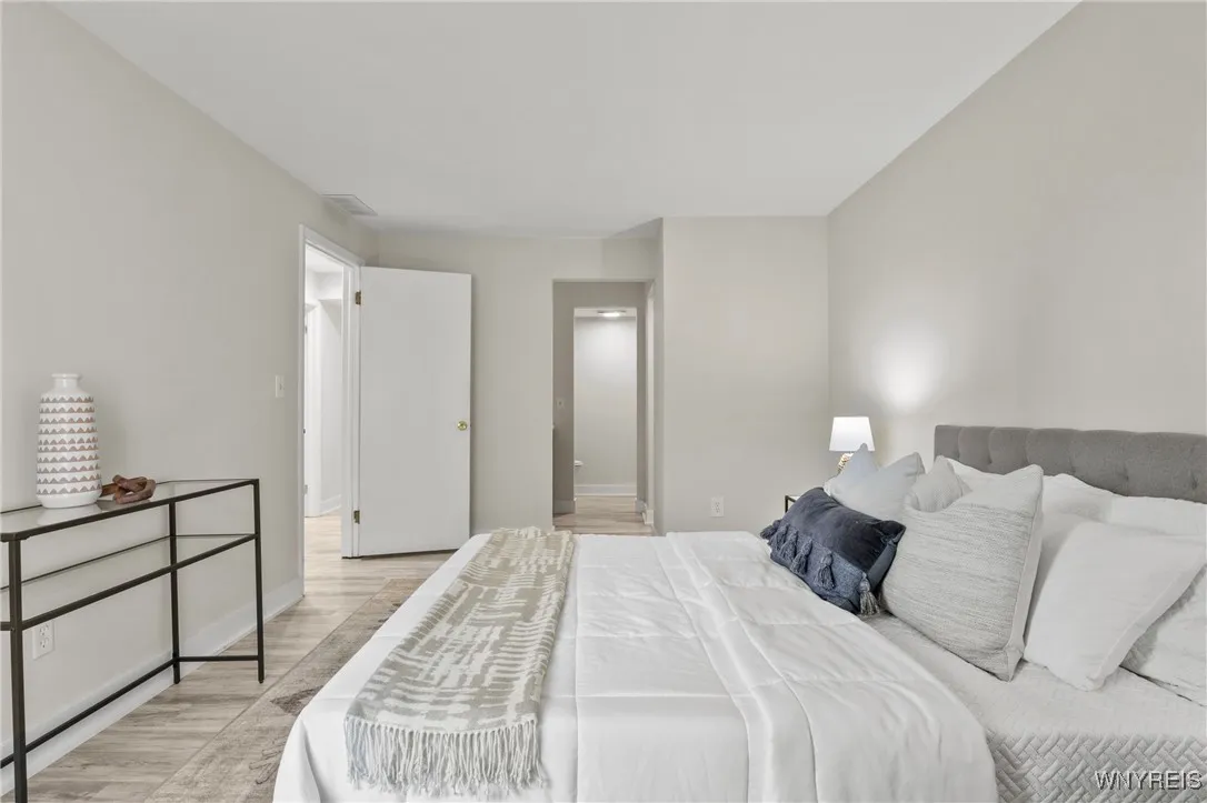 43 Beehunter Court D, Amherst, New York 14051, Amherst, New York 14051, 2 Bedrooms Bedrooms, 5 Rooms Rooms,2 BathroomsBathrooms,Residential,For Sale,43 Beehunter Court D, Amherst, New York 14051,B1622280