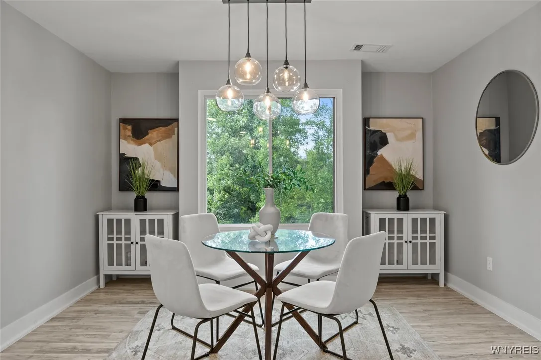 43 Beehunter Court D, Amherst, New York 14051, Amherst, New York 14051, 2 Bedrooms Bedrooms, 5 Rooms Rooms,2 BathroomsBathrooms,Residential,For Sale,43 Beehunter Court D, Amherst, New York 14051,B1622280