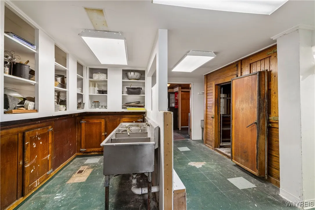 10806 Sisson Highway, North Collins, New York 1411, North Collins, New York 14111, ,Commercial Sale,For Sale,10806 Sisson Highway, North Collins, New York 1411,B1620428