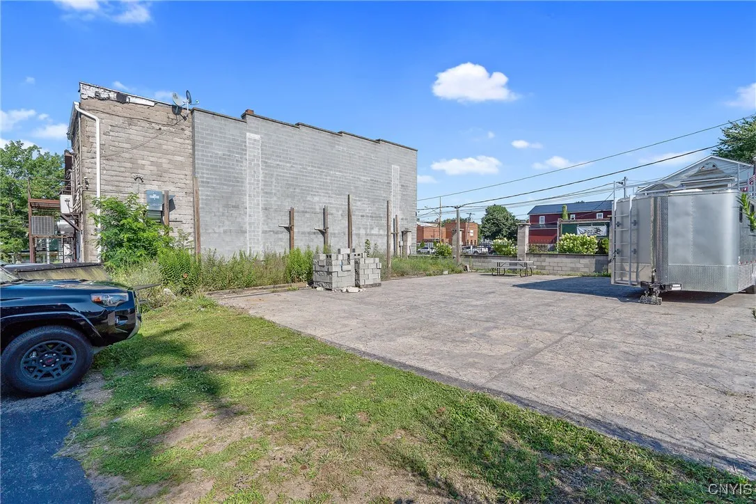 51 West Bridge Street, Oswego, New York 13126, Oswego, New York 13126, ,Commercial Sale,For Sale,51 West Bridge Street, Oswego, New York 13126,S1621793