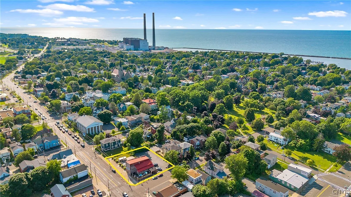 51 West Bridge Street, Oswego, New York 13126, Oswego, New York 13126, ,Commercial Sale,For Sale,51 West Bridge Street, Oswego, New York 13126,S1621793