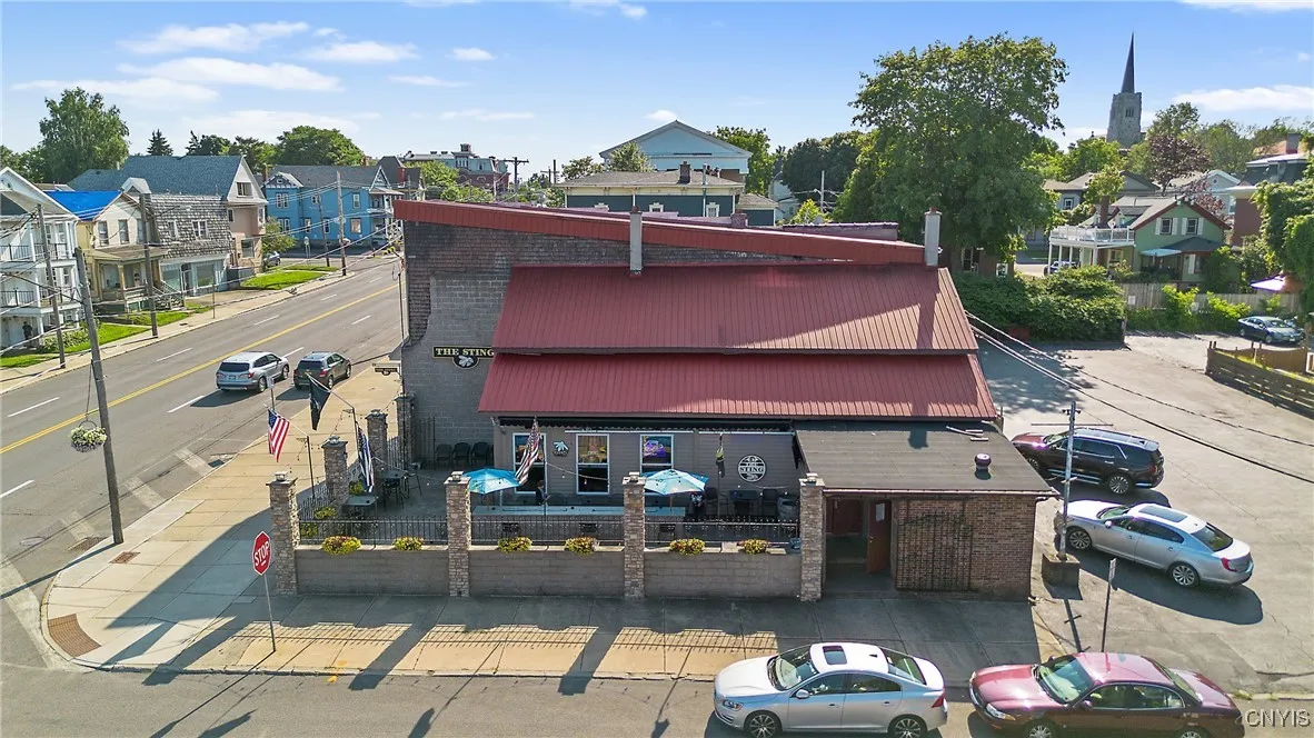 51 West Bridge Street, Oswego, New York 13126, Oswego, New York 13126, ,Commercial Sale,For Sale,51 West Bridge Street, Oswego, New York 13126,S1621793