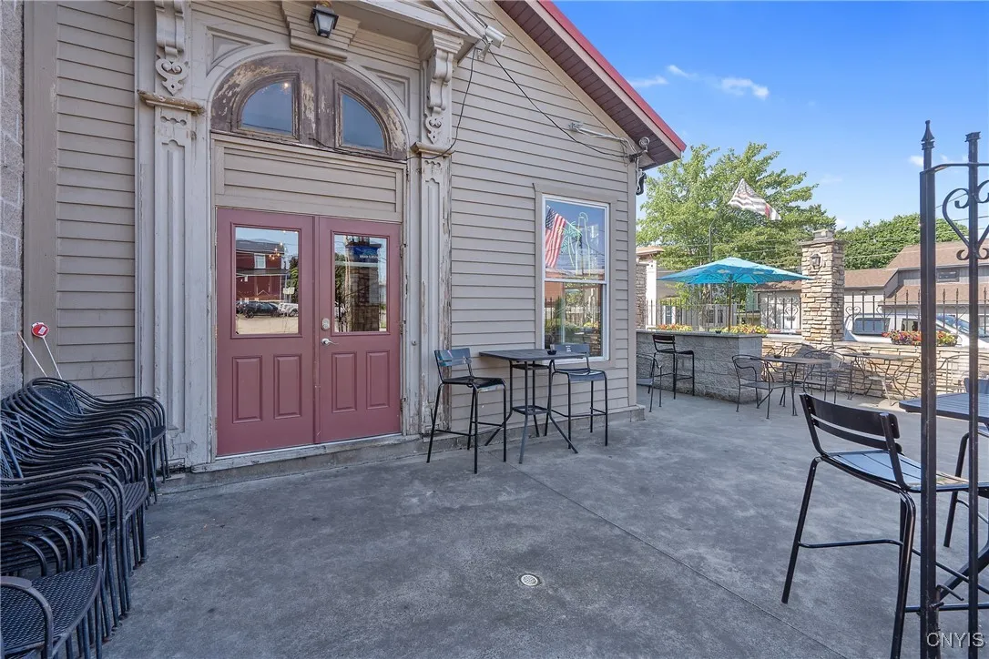 51 West Bridge Street, Oswego, New York 13126, Oswego, New York 13126, ,Commercial Sale,For Sale,51 West Bridge Street, Oswego, New York 13126,S1621793