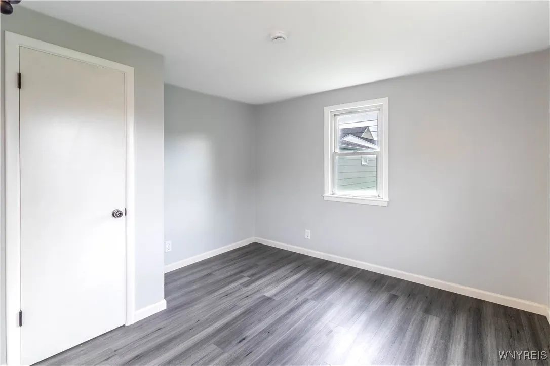 370 West W Girard Boulevard, Tonawanda, New York 1, Tonawanda, New York 14217, 3 Bedrooms Bedrooms, 5 Rooms Rooms,1 BathroomBathrooms,Residential,For Sale,370 West W Girard Boulevard, Tonawanda, New York 1,B1622339