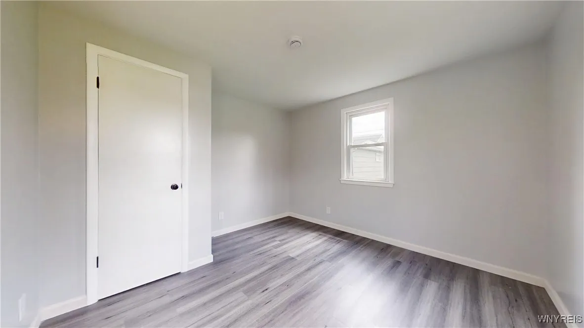 370 West W Girard Boulevard, Tonawanda, New York 1, Tonawanda, New York 14217, 3 Bedrooms Bedrooms, 5 Rooms Rooms,1 BathroomBathrooms,Residential,For Sale,370 West W Girard Boulevard, Tonawanda, New York 1,B1622339