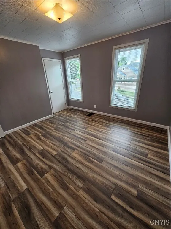 1013 Franklin Street 2, Watertown City, New York 1, Watertown City, New York 13601, 2 Bedrooms Bedrooms, 4 Rooms Rooms,1 BathroomBathrooms,Residential Lease,For Rent,1013 Franklin Street 2, Watertown City, New York 1,S1622372