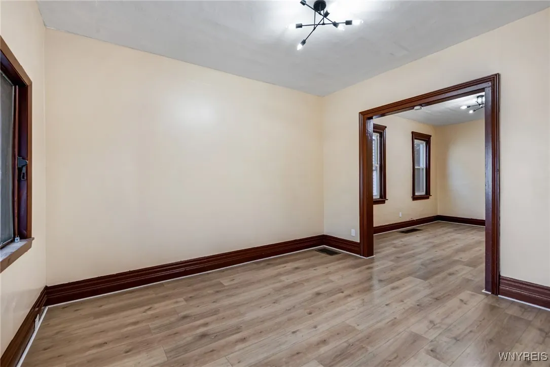 146 Longnecker Street, Buffalo, New York 14206, Buffalo, New York 14206, 4 Bedrooms Bedrooms, 5 Rooms Rooms,1 BathroomBathrooms,Residential,For Sale,146 Longnecker Street, Buffalo, New York 14206,B1622374