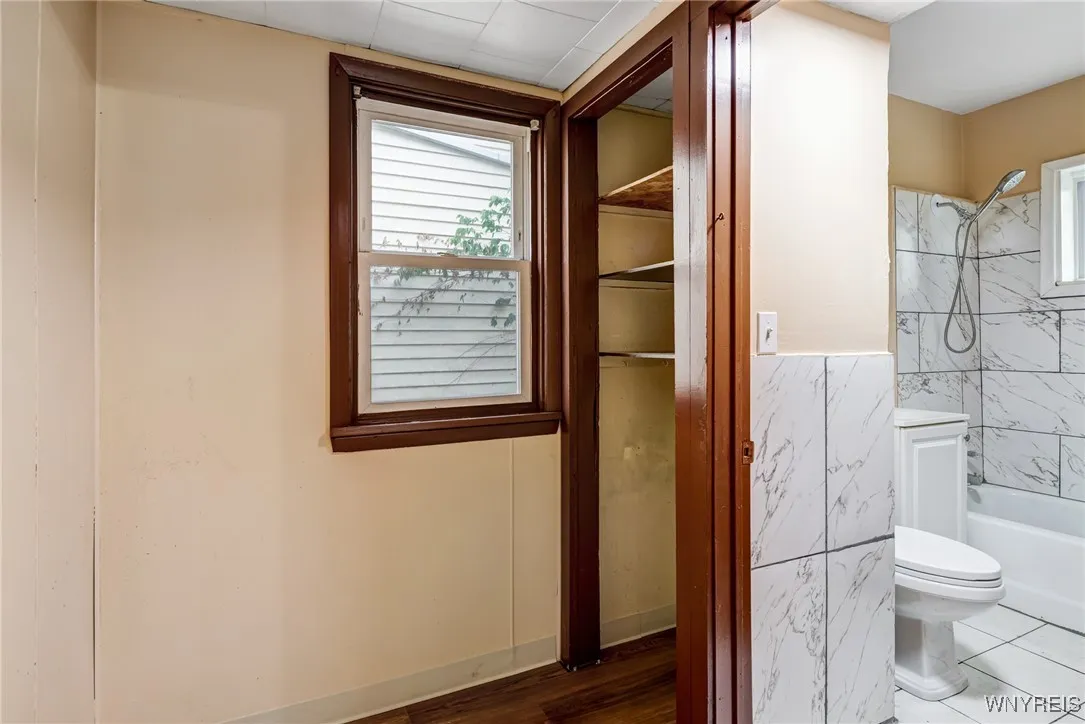 146 Longnecker Street, Buffalo, New York 14206, Buffalo, New York 14206, 4 Bedrooms Bedrooms, 5 Rooms Rooms,1 BathroomBathrooms,Residential,For Sale,146 Longnecker Street, Buffalo, New York 14206,B1622374
