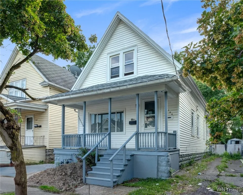 146 Longnecker Street, Buffalo, New York 14206, Buffalo, New York 14206, 4 Bedrooms Bedrooms, 5 Rooms Rooms,1 BathroomBathrooms,Residential,For Sale,146 Longnecker Street, Buffalo, New York 14206,B1622374
