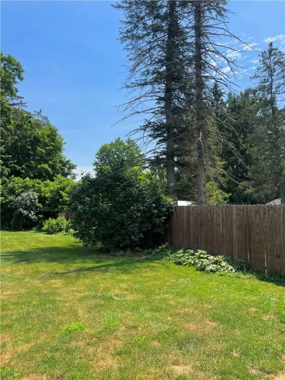 110 Mcmaster Street, Bath, New York 14810, Bath, New York 14810, 4 Bedrooms Bedrooms, 11 Rooms Rooms,2 BathroomsBathrooms,Residential,For Sale,110 Mcmaster Street, Bath, New York 14810,R1622379