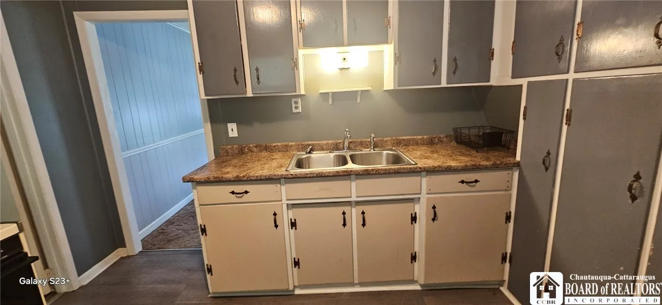 11 Berry Road, Pomfret, New York 14063, Pomfret, New York 14063, 3 Bedrooms Bedrooms, ,2 BathroomsBathrooms,Residential,Closed,11 Berry Road, Pomfret, New York 14063,0,R1622163