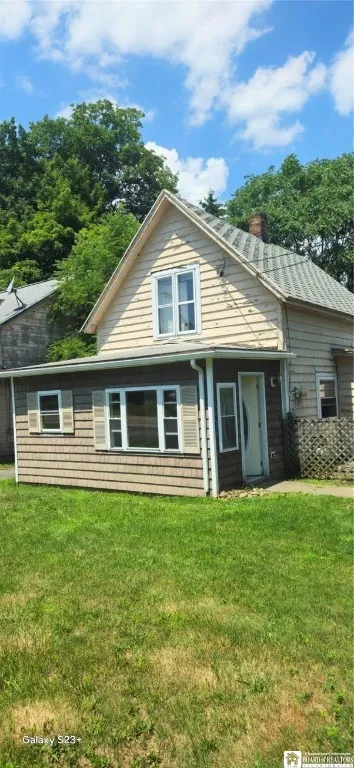 11 Berry Road, Pomfret, New York 14063, Pomfret, New York 14063, 3 Bedrooms Bedrooms, ,2 BathroomsBathrooms,Residential,Closed,11 Berry Road, Pomfret, New York 14063,0,R1622163