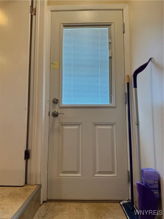 31 Noel Drive, Amherst, New York 14221, Amherst, New York 14221, 3 Bedrooms Bedrooms, 6 Rooms Rooms,1 BathroomBathrooms,Residential,For Sale,31 Noel Drive, Amherst, New York 14221,B1622375