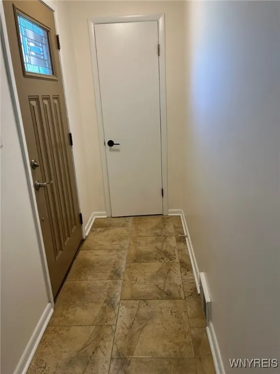 31 Noel Drive, Amherst, New York 14221, Amherst, New York 14221, 3 Bedrooms Bedrooms, 6 Rooms Rooms,1 BathroomBathrooms,Residential,For Sale,31 Noel Drive, Amherst, New York 14221,B1622375