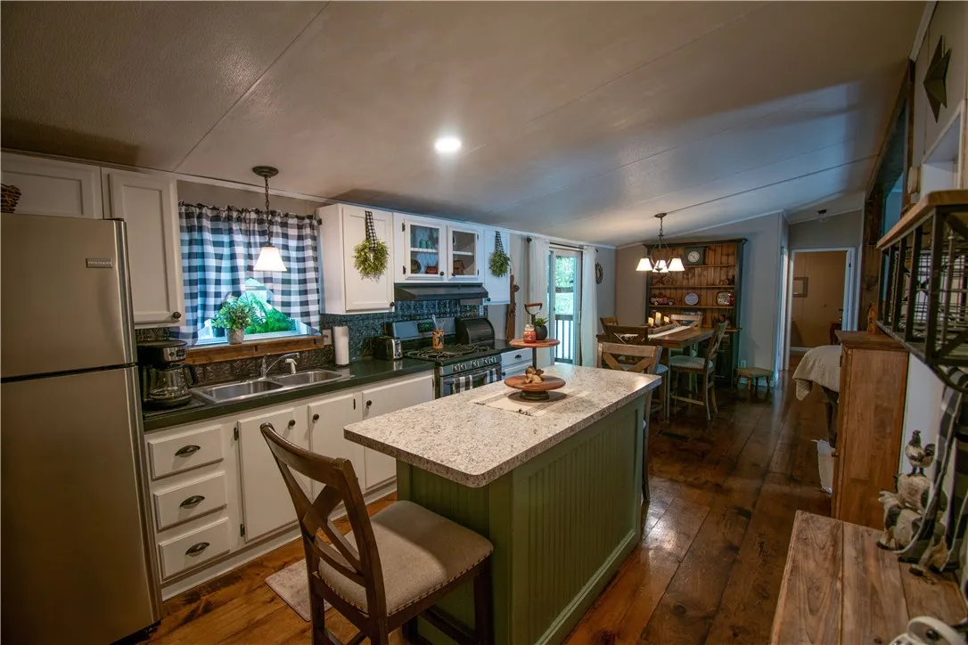 4553 Grove Street, Gorham, New York 14424, Gorham, New York 14424, 3 Bedrooms Bedrooms, 10 Rooms Rooms,2 BathroomsBathrooms,Residential,For Sale,4553 Grove Street, Gorham, New York 14424,R1622389