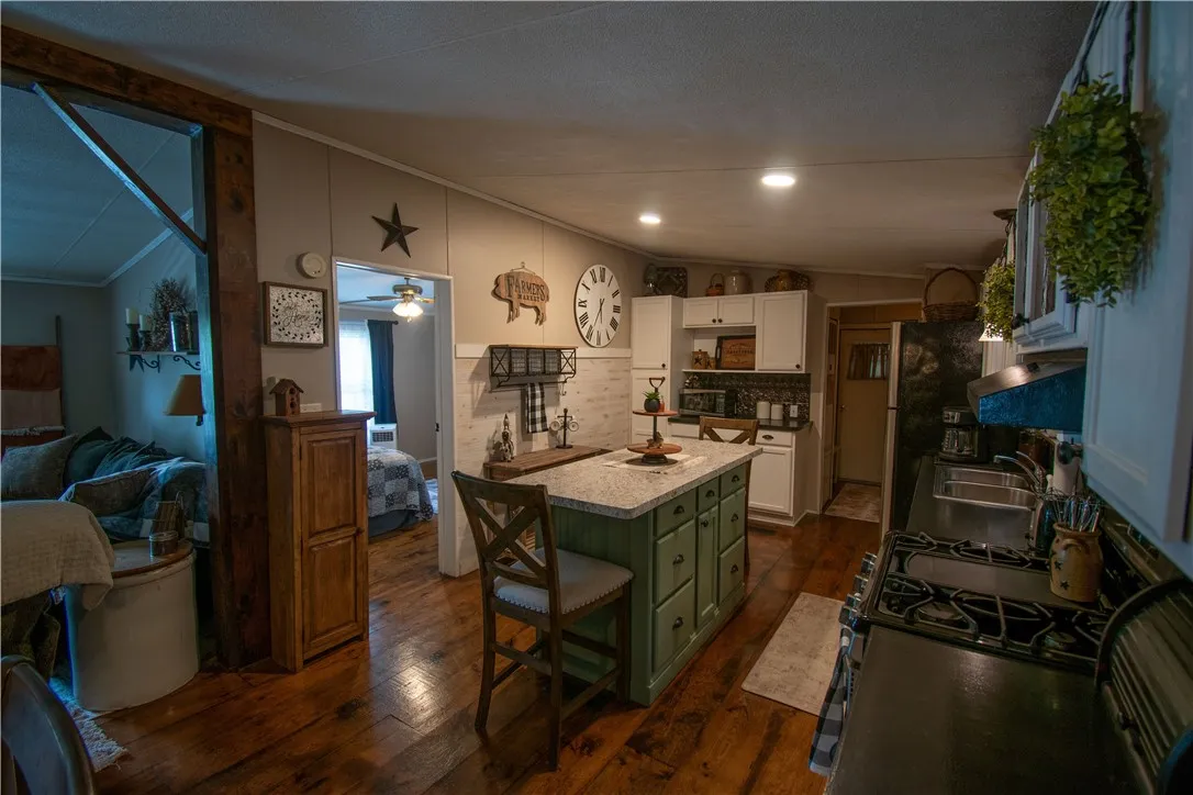 4553 Grove Street, Gorham, New York 14424, Gorham, New York 14424, 3 Bedrooms Bedrooms, 10 Rooms Rooms,2 BathroomsBathrooms,Residential,For Sale,4553 Grove Street, Gorham, New York 14424,R1622389