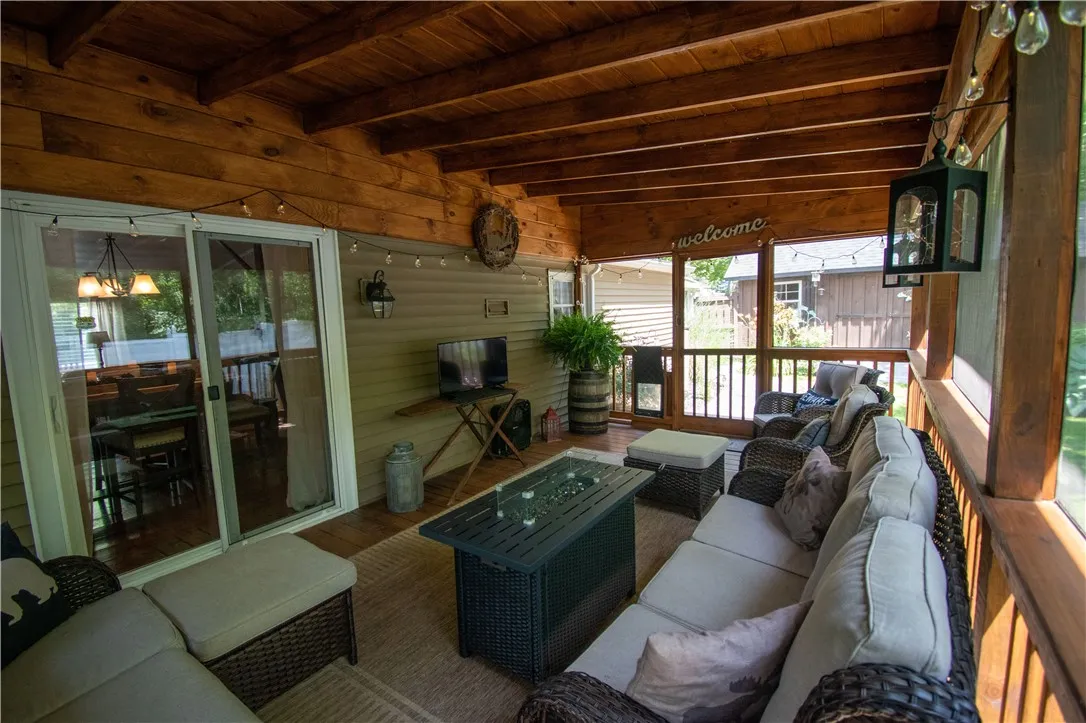 4553 Grove Street, Gorham, New York 14424, Gorham, New York 14424, 3 Bedrooms Bedrooms, 10 Rooms Rooms,2 BathroomsBathrooms,Residential,For Sale,4553 Grove Street, Gorham, New York 14424,R1622389