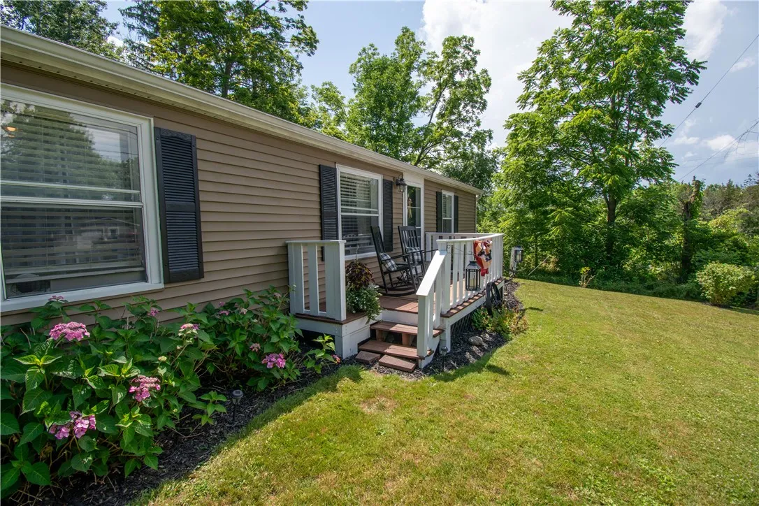 4553 Grove Street, Gorham, New York 14424, Gorham, New York 14424, 3 Bedrooms Bedrooms, 10 Rooms Rooms,2 BathroomsBathrooms,Residential,For Sale,4553 Grove Street, Gorham, New York 14424,R1622389