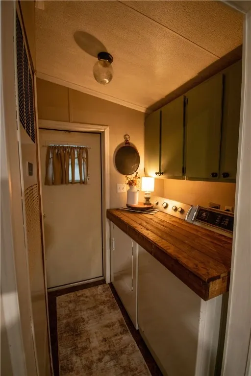 4553 Grove Street, Gorham, New York 14424, Gorham, New York 14424, 3 Bedrooms Bedrooms, 10 Rooms Rooms,2 BathroomsBathrooms,Residential,For Sale,4553 Grove Street, Gorham, New York 14424,R1622389