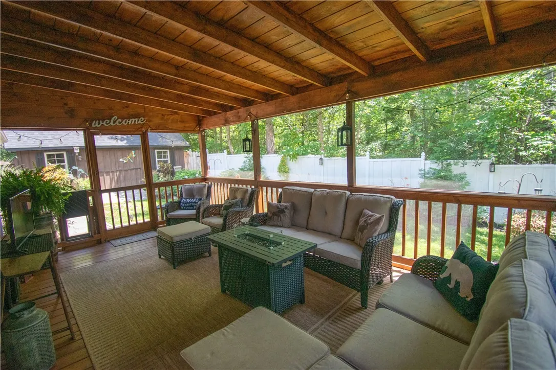 4553 Grove Street, Gorham, New York 14424, Gorham, New York 14424, 3 Bedrooms Bedrooms, 10 Rooms Rooms,2 BathroomsBathrooms,Residential,For Sale,4553 Grove Street, Gorham, New York 14424,R1622389