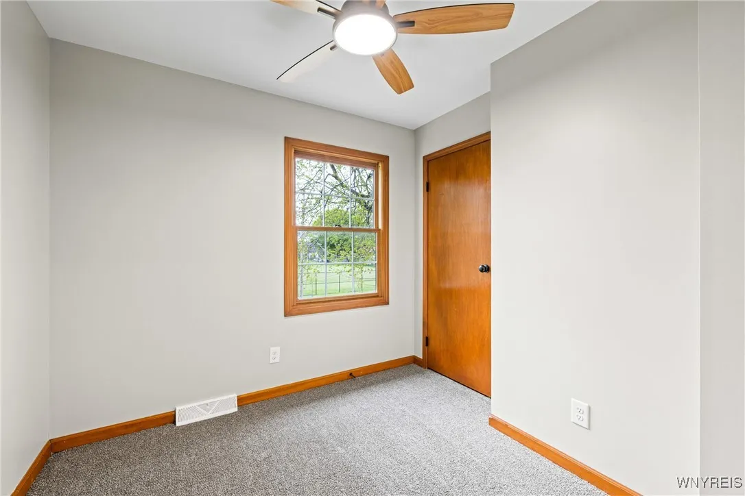 374 Dewey Avenue, Buffalo, New York 14214, Buffalo, New York 14214, 3 Bedrooms Bedrooms, 6 Rooms Rooms,1 BathroomBathrooms,Residential,For Sale,374 Dewey Avenue, Buffalo, New York 14214,B1622354