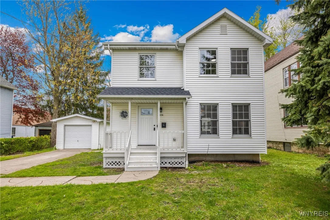 374 Dewey Avenue, Buffalo, New York 14214, Buffalo, New York 14214, 3 Bedrooms Bedrooms, 6 Rooms Rooms,1 BathroomBathrooms,Residential,For Sale,374 Dewey Avenue, Buffalo, New York 14214,B1622354