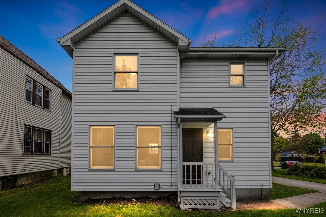 374 Dewey Avenue, Buffalo, New York 14214, Buffalo, New York 14214, 3 Bedrooms Bedrooms, 6 Rooms Rooms,1 BathroomBathrooms,Residential,For Sale,374 Dewey Avenue, Buffalo, New York 14214,B1622354
