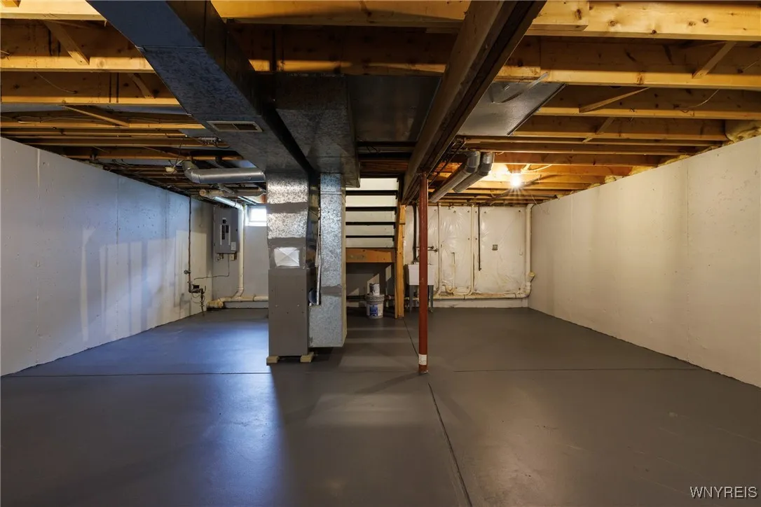 374 Dewey Avenue, Buffalo, New York 14214, Buffalo, New York 14214, 3 Bedrooms Bedrooms, 6 Rooms Rooms,1 BathroomBathrooms,Residential,For Sale,374 Dewey Avenue, Buffalo, New York 14214,B1622354