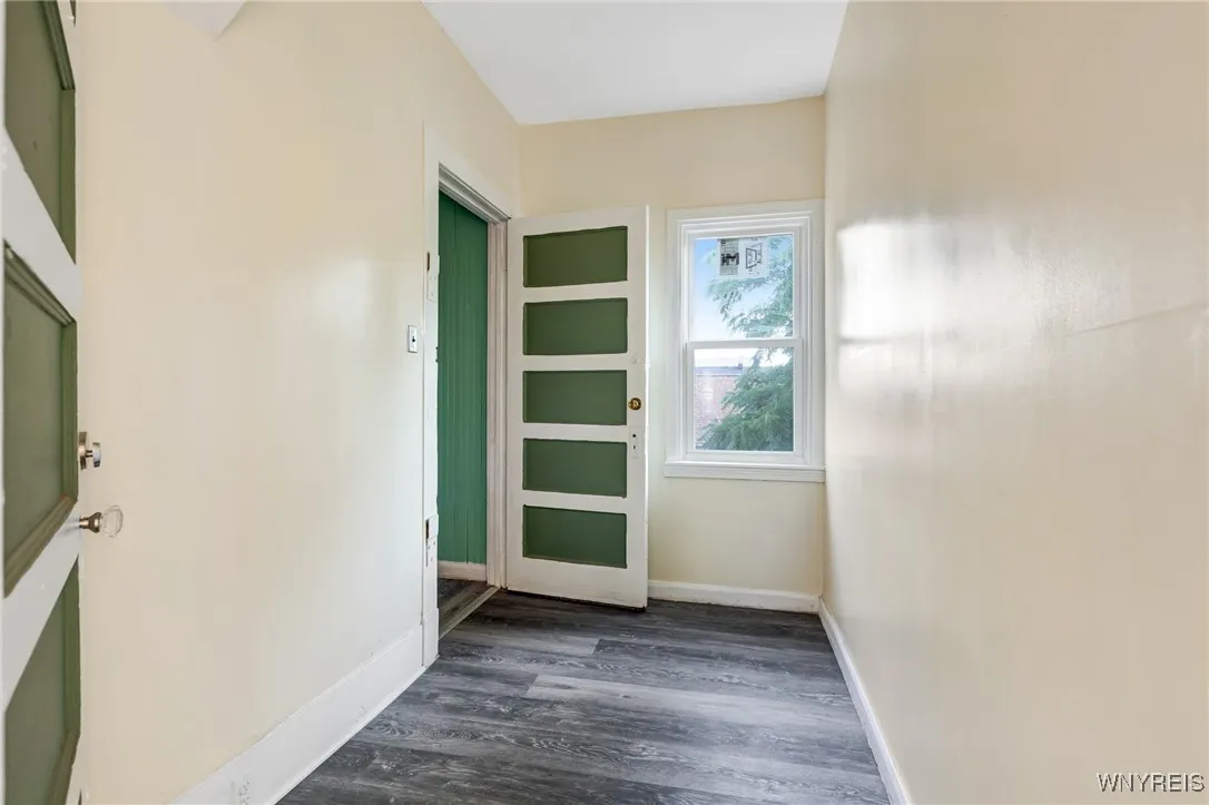 1329 Clinton Street, Buffalo, New York 14206, Buffalo, New York 14206, 6 Bedrooms Bedrooms, ,2 BathroomsBathrooms,Residential,For Sale,1329 Clinton Street, Buffalo, New York 14206,B1622393