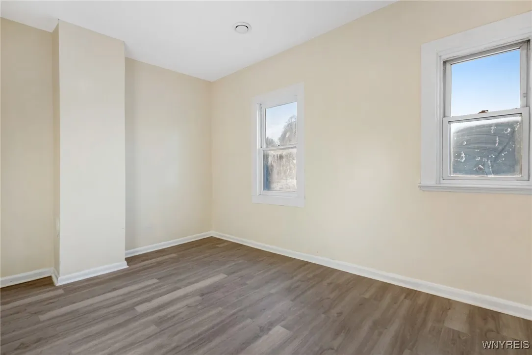 1329 Clinton Street, Buffalo, New York 14206, Buffalo, New York 14206, 6 Bedrooms Bedrooms, ,2 BathroomsBathrooms,Residential,For Sale,1329 Clinton Street, Buffalo, New York 14206,B1622393